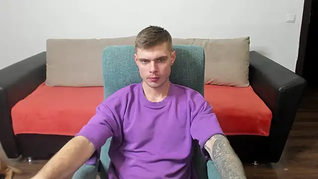 Snapshot of maks_wolfis chatting on January 25, 2025, 8:00 pm maks wolfis online show from January 25, 2025, 8:00 pm