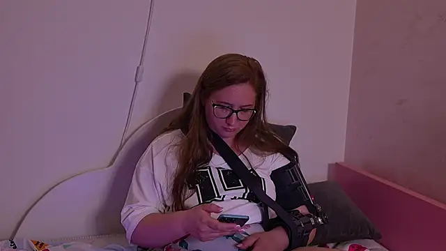 pawg queen online show from May 20, 2026, 1:46 am