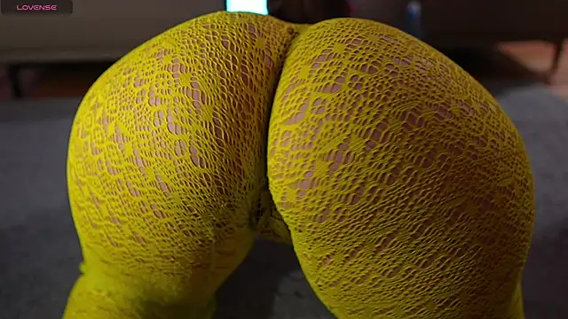 pawg queen online show from October 24, 2025, 9:47 pm