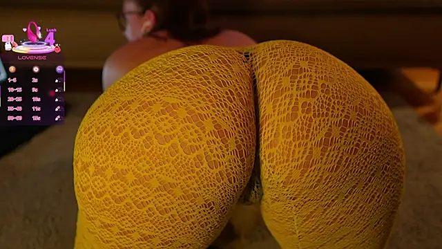 pawg queen online show from October 25, 2025, 10:43 pm