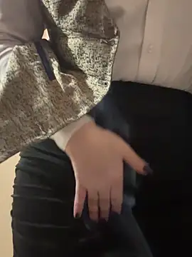 AlexandraGiogio online show from March 27, 2026, 5:05 am