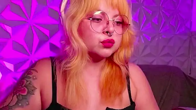 Snapshot of Satyn_doll chatting on September 22, 2025, 11:11 pm Satyn doll online show from September 22, 2025, 11:11 pm