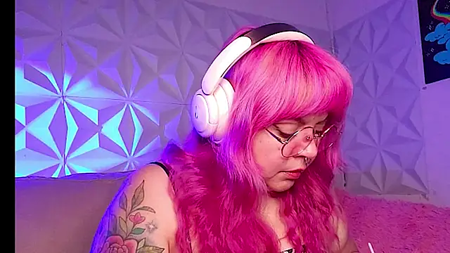 Satyn doll online show from February 8, 2026, 8:17 pm