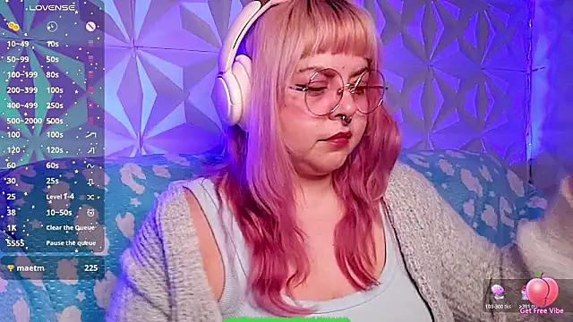 Satyn doll online show from March 10, 2026, 11:42 pm