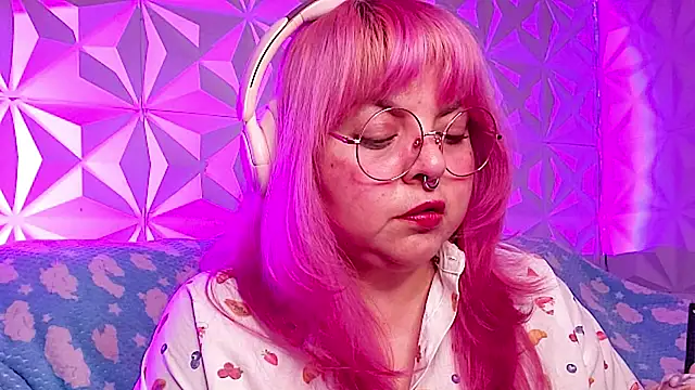 Satyn doll online show from February 17, 2026, 1:25 am