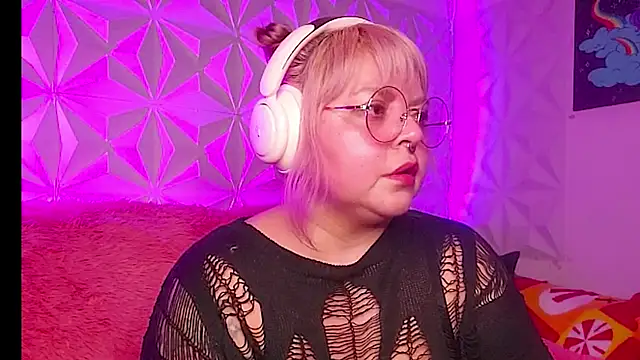 Satyn doll online show from January 17, 2026, 1:31 am