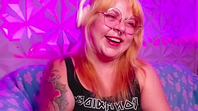 Snapshot of Satyn_doll chatting on September 30, 2025, 11:11 pm Satyn doll online show from September 30, 2025, 11:11 pm