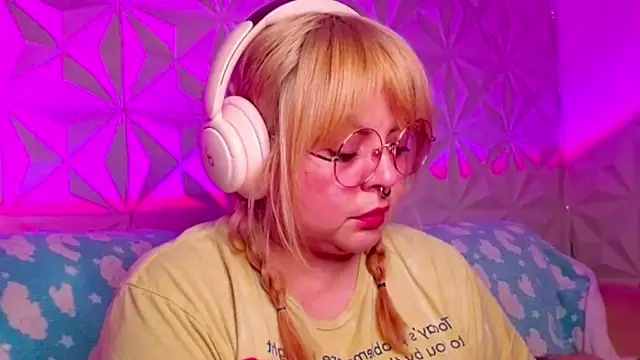 Snapshot of Satyn_doll chatting on October 7, 2025, 11:50 pm Satyn doll online show from October 7, 2025, 11:50 pm