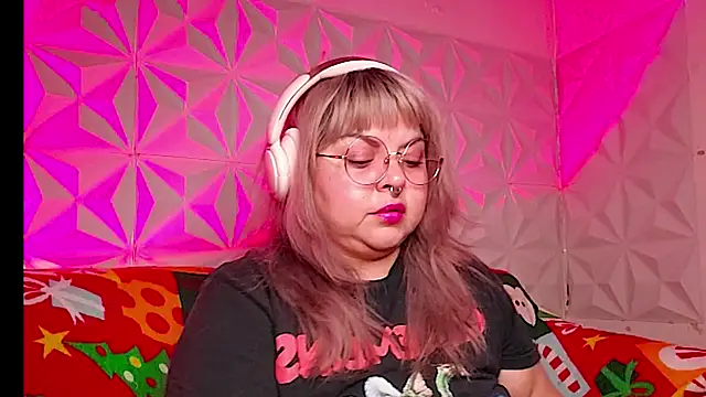 Satyn doll online show from December 16, 2025, 11:31 pm