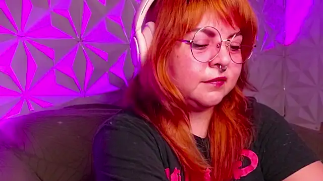 Snapshot of Satyn_doll chatting on September 18, 2025, 11:08 pm Satyn doll online show from September 18, 2025, 11:08 pm