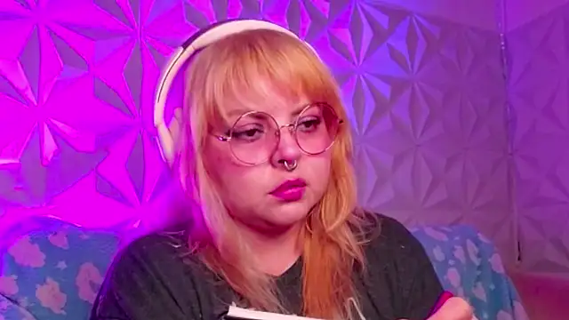 Snapshot of Satyn_doll chatting on September 27, 2025, 11:11 pm Satyn doll online show from September 27, 2025, 11:11 pm