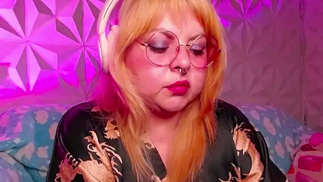 Snapshot of Satyn_doll chatting on October 15, 2025, 11:46 pm Satyn doll online show from October 15, 2025, 11:46 pm