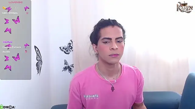 Snapshot of karen_sofia_ chatting on September 18, 2025, 8:23 pm karen sofia  online show from September 18, 2025, 8:23 pm