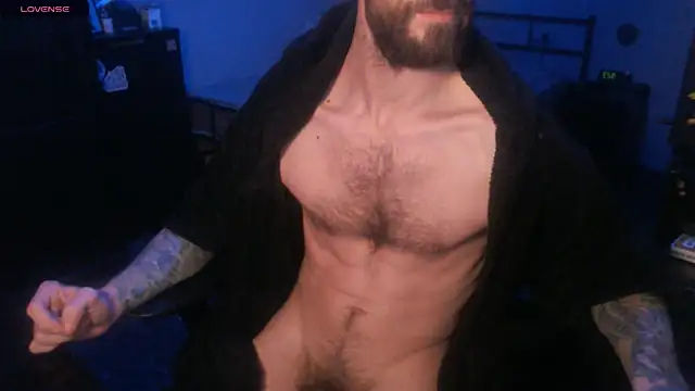 Snapshot of SexxxyLouis chatting on October 16, 2025, 7:27 am SexxxyLouis online show from October 16, 2025, 7:27 am