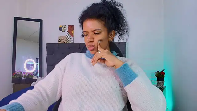 Snapshot of Ellie_Alves chatting on September 15, 2025, 12:16 pm Ellie Alves online show from September 15, 2025, 12:16 pm