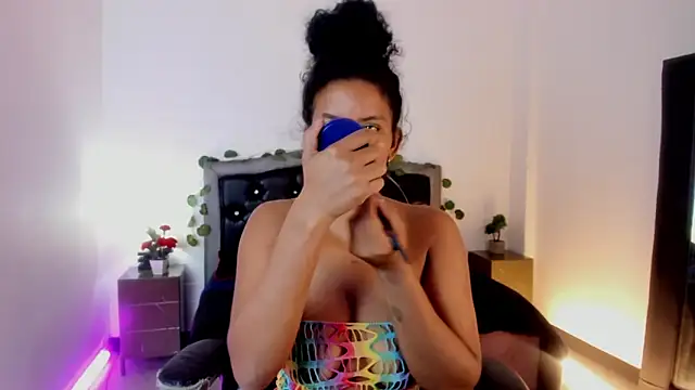 Snapshot of Ellie_Alves chatting on March 11, 2025, 1:23 pm Ellie Alves online show from March 11, 2025, 1:23 pm