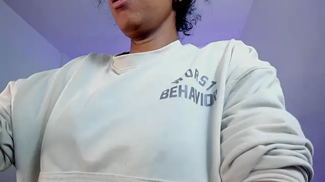 Snapshot of Ellie_Alves chatting on October 18, 2025, 3:25 pm Ellie Alves online show from October 18, 2025, 3:25 pm