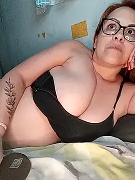 AyantiPonz79 online show from February 12, 2025, 12:58 am