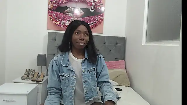 kirajohnson online show from February 18, 2026, 11:23 pm