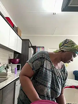 Snapshot of Bootyliciouse21X chatting on February 2, 2026, 10:58 am Bootyliciouse21X online show from February 2, 2026, 10:58 am