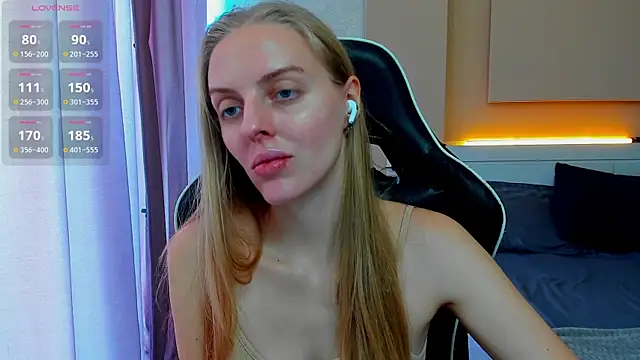 Snapshot of Jam_cream chatting on October 14, 2025, 8:37 am Jam cream online show from October 14, 2025, 8:37 am