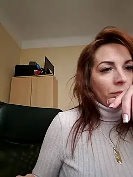 Almmaxxxx online show from March 4, 2025, 4:38 am