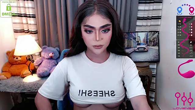 Snapshot of Fantacyoflove chatting on November 4, 2025, 4:22 pm Fantacyoflove online show from November 4, 2025, 4:22 pm