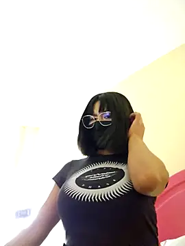 Latin summer online show from October 2, 2025, 12:14 am