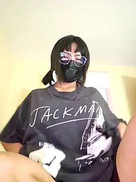 Latin summer online show from October 11, 2025, 10:33 pm