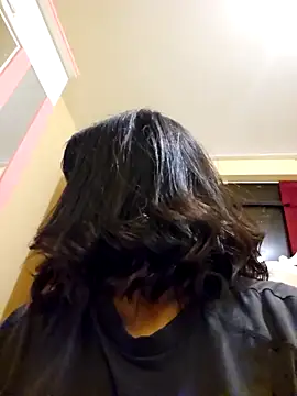 Latin summer online show from April 18, 2026, 2:03 am