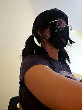 Latin summer online show from March 26, 2026, 4:00 am