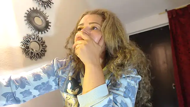 dalilasquirt1 online show from July 28, 2026, 10:12 am