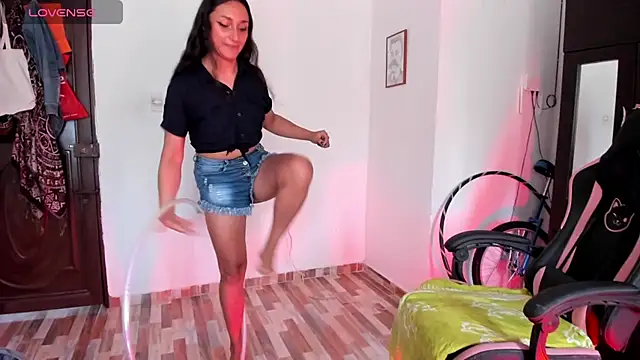 adrena 10 online show from April 16, 2026, 5:47 pm