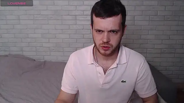 Alexxx horny online show from July 27, 2026, 7:21 pm