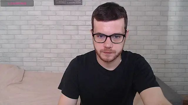 Alexxx horny online show from July 18, 2026, 5:05 am