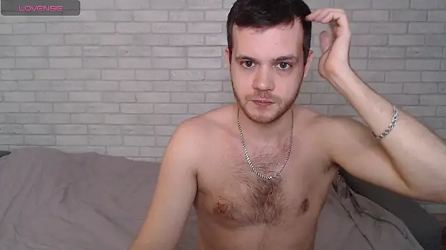 Alexxx horny online show from June 18, 2026, 10:31 am