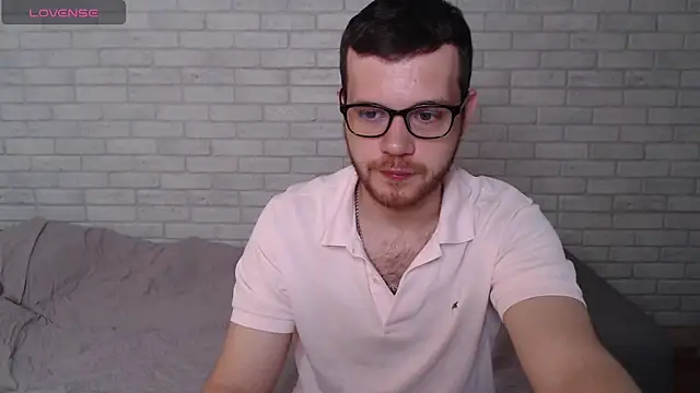 Alexxx horny online show from July 21, 2026, 7:31 am
