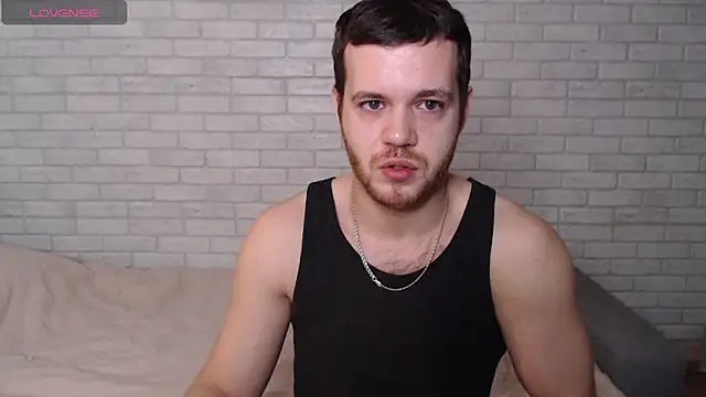 Alexxx horny online show from December 23, 2025, 7:07 am