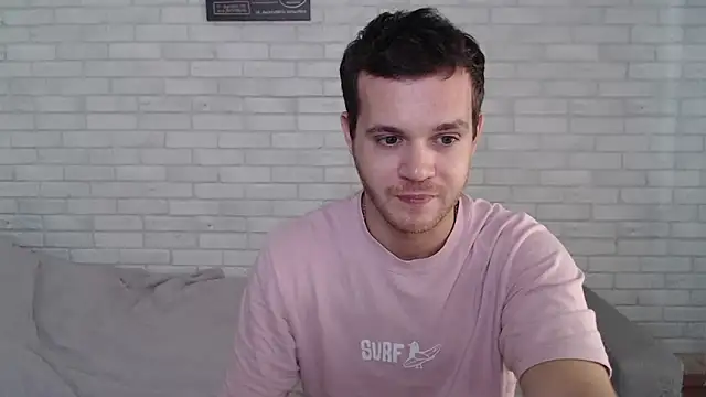 Alexxx horny online show from October 8, 2025, 9:33 am