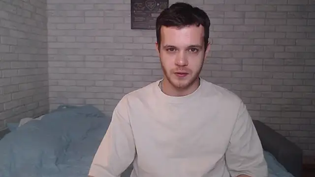 Alexxx horny online show from January 20, 2025, 9:53 pm