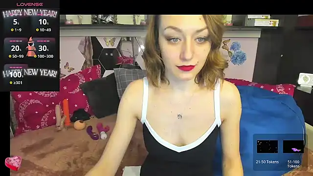 FoxyDom699 online show from February 24, 2025, 7:11 am
