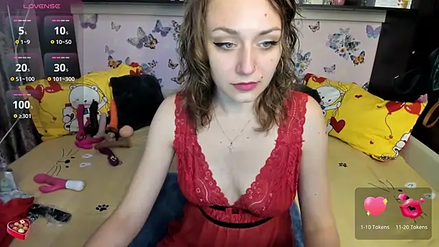 Snapshot of FoxyDom699 chatting on September 28, 2025, 8:10 am FoxyDom699 online show from September 28, 2025, 8:10 am