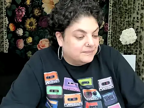 Exotic-Melons online show from October 19, 2025, 9:06 pm