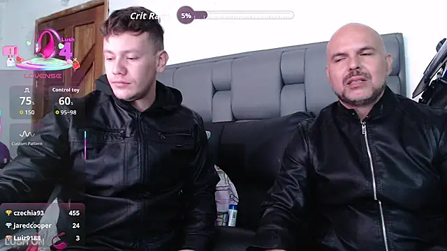 Snapshot of simon_and_david chatting on September 25, 2025, 8:20 am simon and david online show from September 25, 2025, 8:20 am