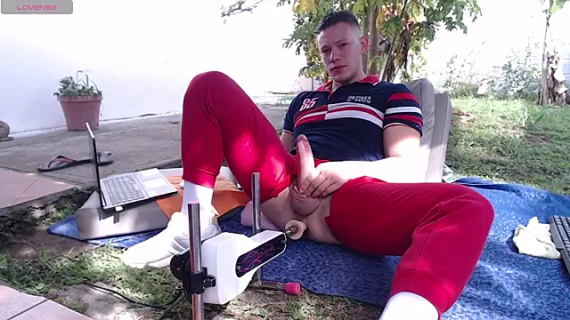 Snapshot of simon_and_david chatting on March 22, 2025, 7:53 pm simon and david online show from March 22, 2025, 7:53 pm