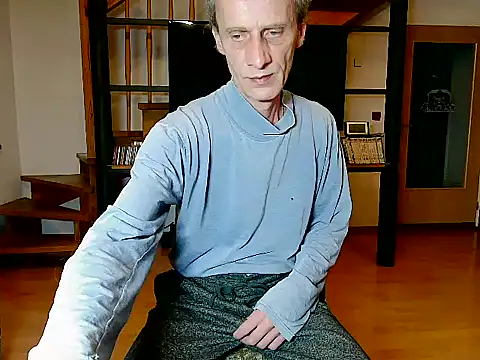 Snapshot of xxBareBabyxx chatting on December 20, 2025, 12:35 am xxBareBabyxx online show from December 20, 2025, 12:35 am