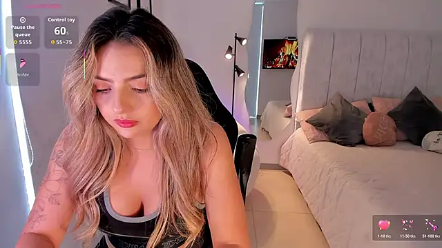 AmyWood online show from March 26, 2026, 7:34 pm