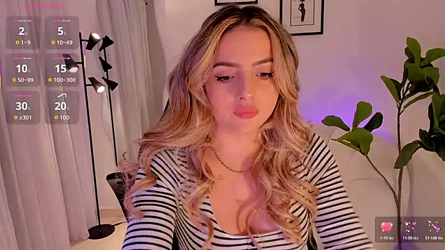 Snapshot of AmyWood chatting on January 9, 2026, 7:43 pm AmyWood online show from January 9, 2026, 7:43 pm