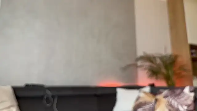 Anna Passion online show from October 6, 2025, 8:26 am