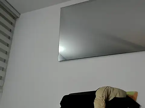 Snapshot of foxy-porn1 chatting on February 22, 2025, 1:33 am foxy-porn1 online show from February 22, 2025, 1:33 am